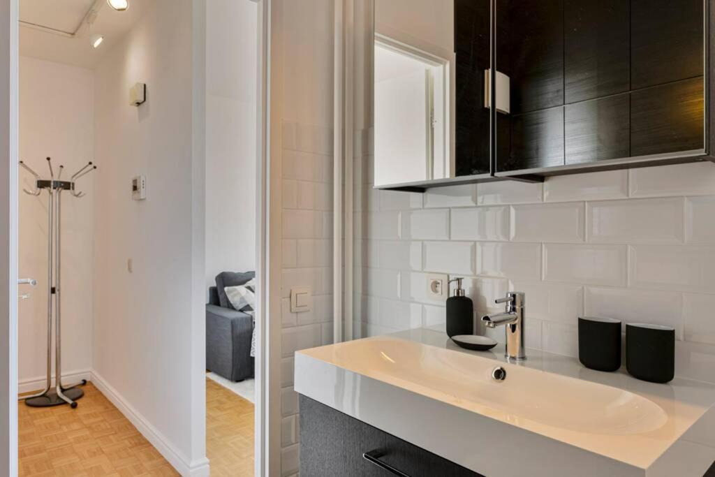 New-York Style Studio Apartment Antwerpen Ngoại thất bức ảnh